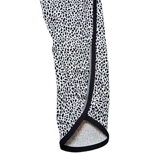 Lululemon Real Quick Tight - Miss Mosaic White / Posey - Picture 7 of 11